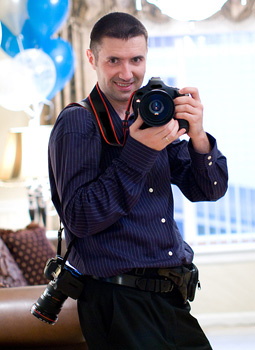 Nicks Photography | Seattle Wedding Photographer bio picture